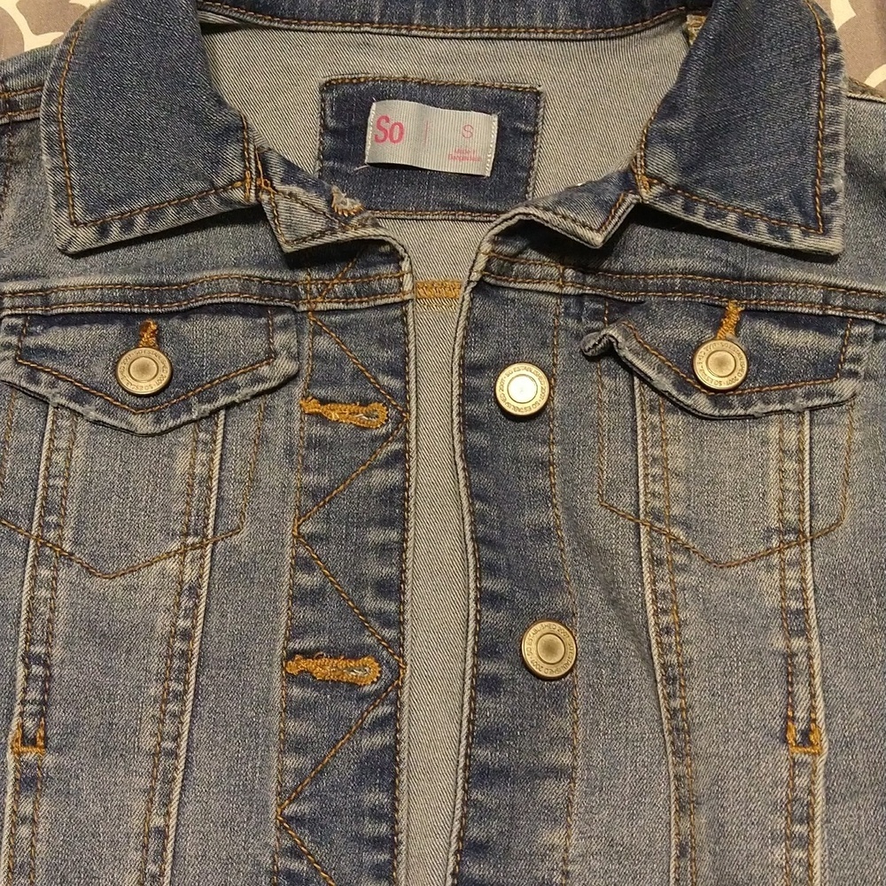 SO classic style denim jacket size small - Picture 2 of 3